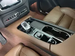 2023 Volvo XC90 7-seat, чёрный — фото 7