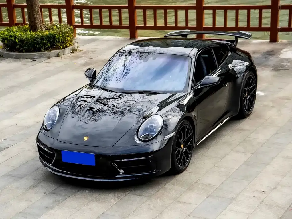 2023 Porsche 911 Carrera S 3.0T