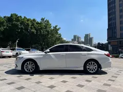 2022 Honda Accord 260TURBO Luxury, белый — фото 4