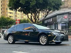 2021 Toyota Camry 2.0G Luxury, чёрный — фото 3