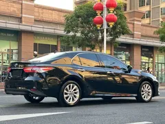 2021 Toyota Camry 2.0G Luxury, чёрный — фото 7