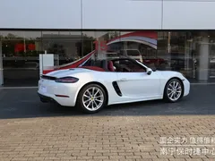 2022 Porsche 718 Boxster 2.0T, белый — фото 5
