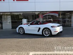 2022 Porsche 718 Boxster 2.0T, белый — фото 6