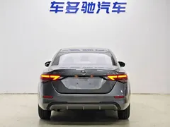 2021 Nissan Sylphy 1.6L XL CVT — фото 6