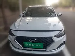 2020 Hyundai Elantra 1.6L AT GL, белый — фото 2