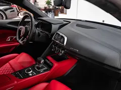 2022 Audi R8, чёрный — фото 10