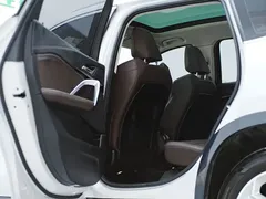 2023 BMW X1, белый — фото 17
