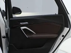 2023 BMW X1, белый — фото 19