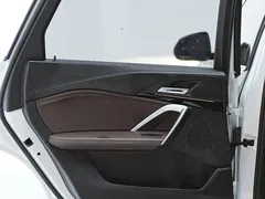 2023 BMW X1, белый — фото 20