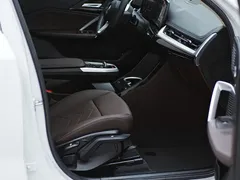2023 BMW X1, белый — фото 24
