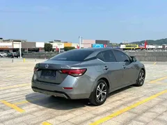 2021 Nissan Sylphy 1.6L XL CVT — фото 7
