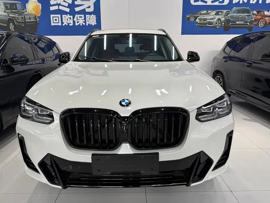 2023 BMW X3 Leading M Night Package