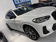 2023 BMW X3 Leading M Night Package, белый — фото 3