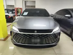 2025 BYD Qin PLUS DM-i PHEV Smart Driving 55km Leading — фото 3