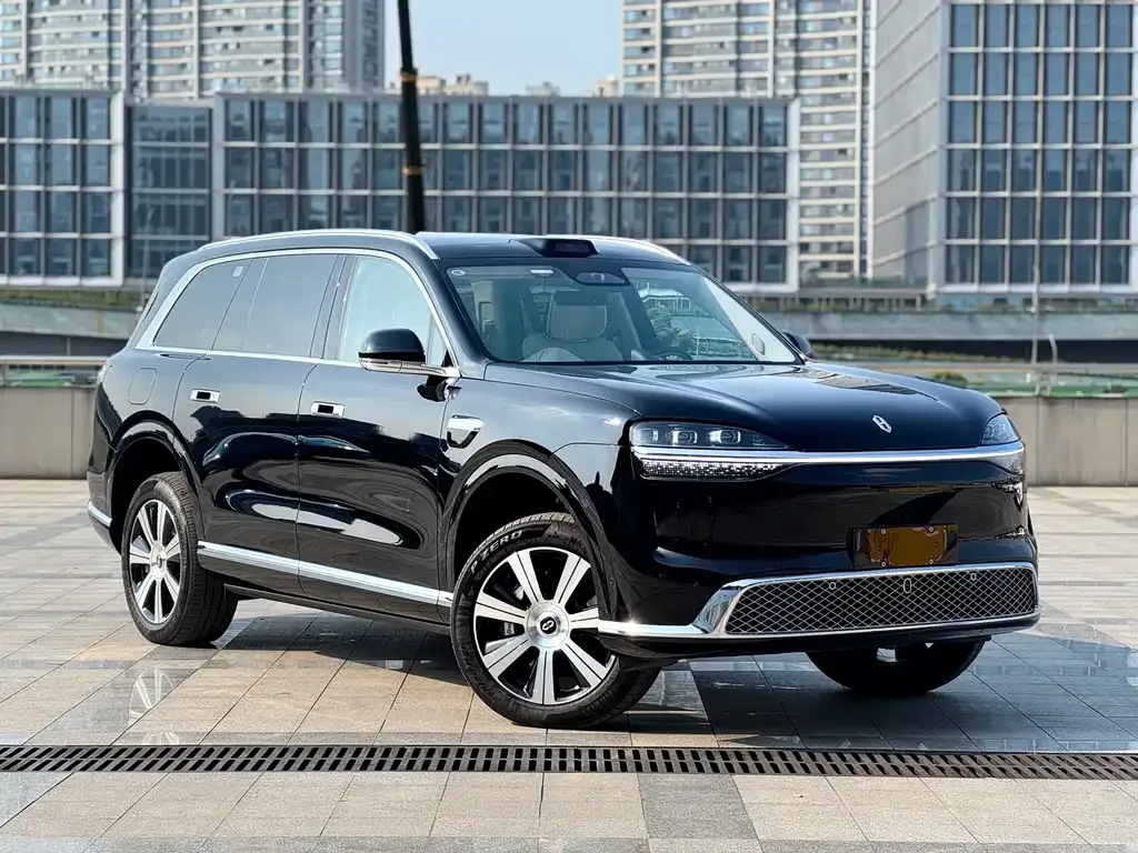 2026 Aito M9 EREV Ultra 6-seat