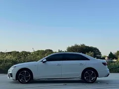 2020 Audi A4L 40 TFSI Fashion Dynamic, белый — фото 3