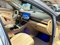 2024 Aito M7 1.5T Smart Driving 4WD Max 5-seat, синий — фото 12