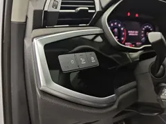 2020 Audi Q3 40 TFSI Fashion Sport, белый — фото 16