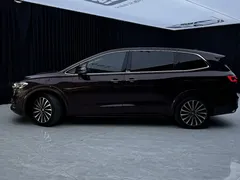 2022 Volkswagen Viloran 380TSI Premium — фото 2