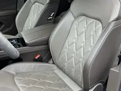 2022 Volkswagen Viloran 380TSI Premium — фото 12