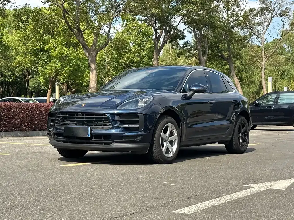 2021 Porsche Macan 2.0T