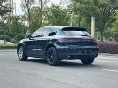 2021 Porsche Macan 2.0T, синий — фото 6