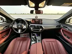 2022 BMW 5 Series 530Li Leading M Sport Package, белый — фото 3