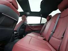 2023 BMW 5 Series 530Li xDrive M Sport Package, белый — фото 20
