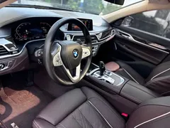 2021 BMW 7 Series 730Li Luxury Package, чёрный — фото 8