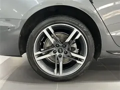 2022 Audi A4L 40 TFSI Luxury Sport — фото 15