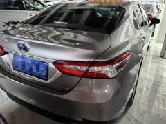 2021 Toyota Camry Hybrid 2.5HG Luxury — фото 5