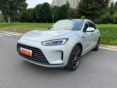 2023 Aito M5 EREV 4WD Smart Driving — фото 1