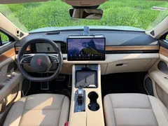 2023 Aito M5 EREV 4WD Smart Driving — фото 4