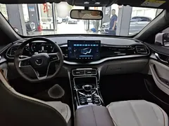 2023 BYD Qin PLUS Champion DM-i PHEV 120KM, белый — фото 10