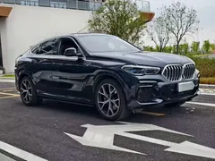 2022 BMW X6 Premium M Sport Package, чёрный — фото 3