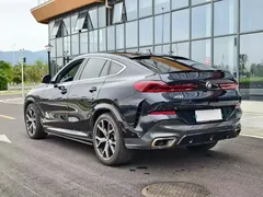 2022 BMW X6 Premium M Sport Package, чёрный — фото 4