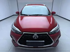 2022 Toyota Yaris L Zhixuan X 1.5L CVT Luxury Plus — фото 2