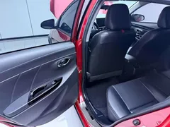 2022 Toyota Yaris L Zhixuan X 1.5L CVT Luxury Plus — фото 16