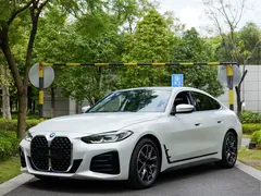 2023 BMW 4 Series 425i Gran Coupe M Sport Package, белый — фото 1