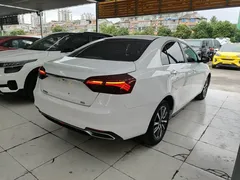 2020 Geely Emgrand 1.5L MT, белый — фото 7