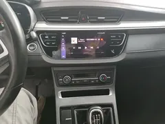 2020 Geely Emgrand 1.5L MT, белый — фото 13
