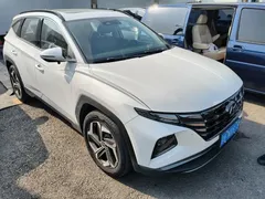 2023 Hyundai Tucson L 1.5T AT 2WD LUX Premium, белый — фото 3