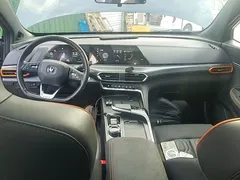 2022 Changan UNI-T 1.5T Premium — фото 10