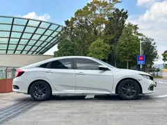 2019 Honda Civic 220TURBO CVT, белый — фото 4