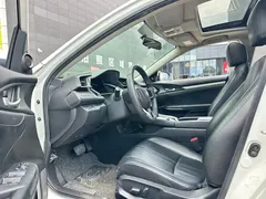 2019 Honda Civic 220TURBO CVT, белый — фото 10