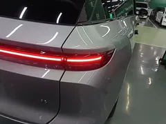 2025 Li Auto i6 2WD Standard — фото 8