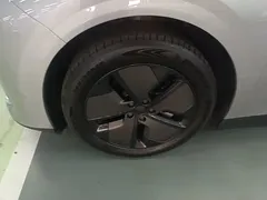 2025 Li Auto i6 2WD Standard — фото 23