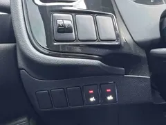 2021 Mitsubishi Outlander 2.0L 2WD 5-seat, белый — фото 11