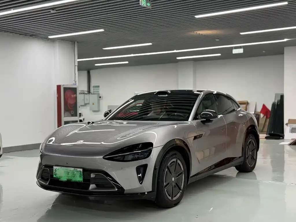 2025 Xiaomi YU7 4WD Max