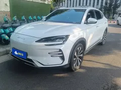 2024 BYD Song PLUS EV 520km Luxury Honor Edition, белый — фото 1
